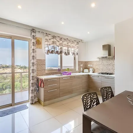 Lovely, Cozy Fully Equipped 2br In The Centre By 360 Estates Apartman San Ġwann